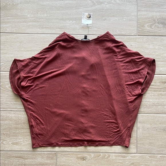 Express Women's Button-Up Top - Picture 2 of 3